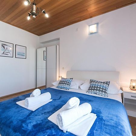 Apartments With A Parking Space Brela, Makarska - 16603 Pokój zdjęcie