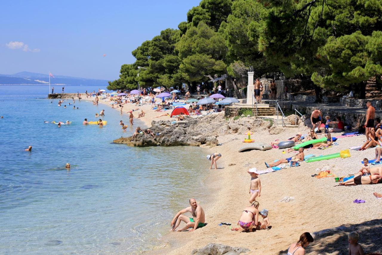 Apartments With A Parking Space Brela, Makarska - 16603 Zewnętrze zdjęcie