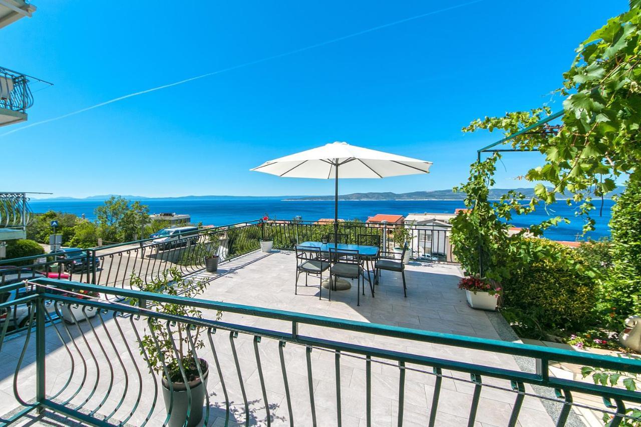 Apartments With A Parking Space Brela, Makarska - 16603 Zewnętrze zdjęcie