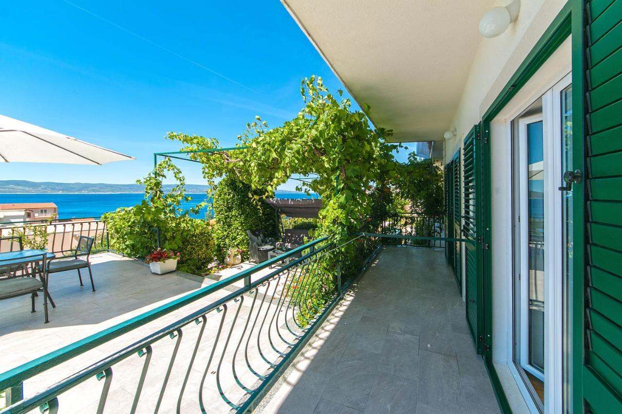 Apartments With A Parking Space Brela, Makarska - 16603 Zewnętrze zdjęcie