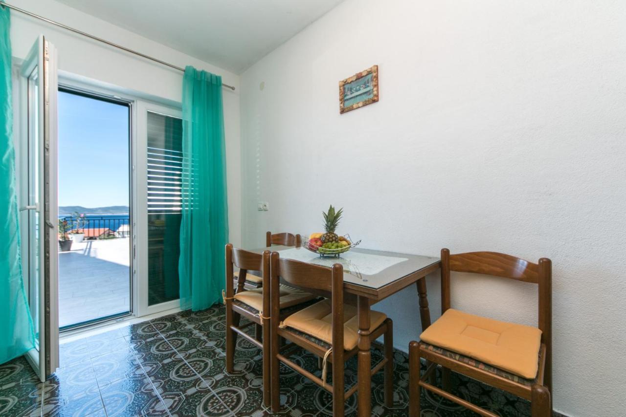 Apartments With A Parking Space Brela, Makarska - 16603 Zewnętrze zdjęcie