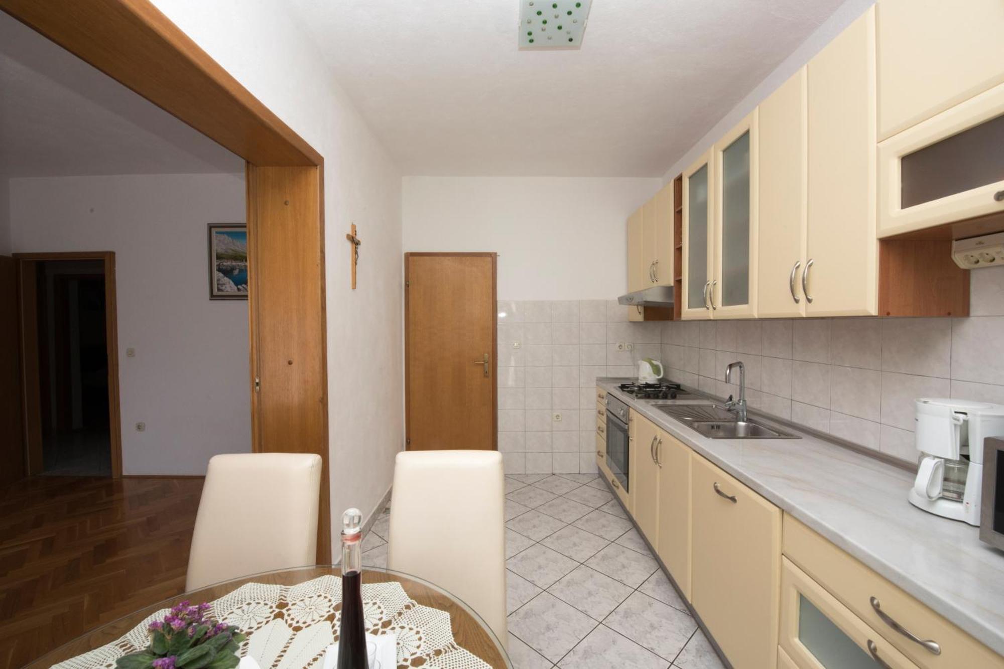Apartments With A Parking Space Brela, Makarska - 16603 Pokój zdjęcie